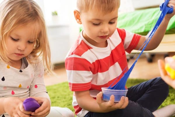 3 Simple Sensory Play Ideas for Kids